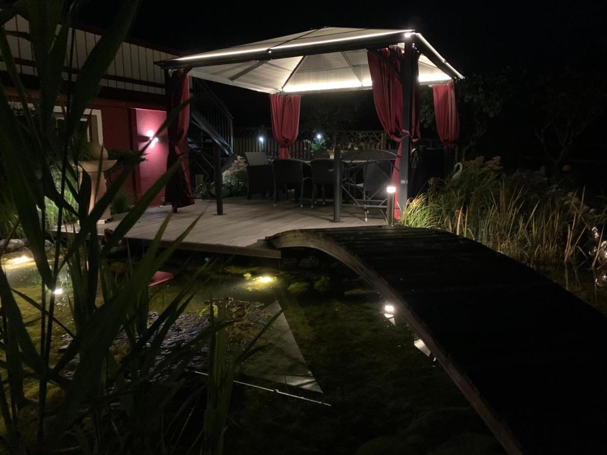 Appartement Holiday ไมส์โฮเฟิน ภายนอก รูปภาพ