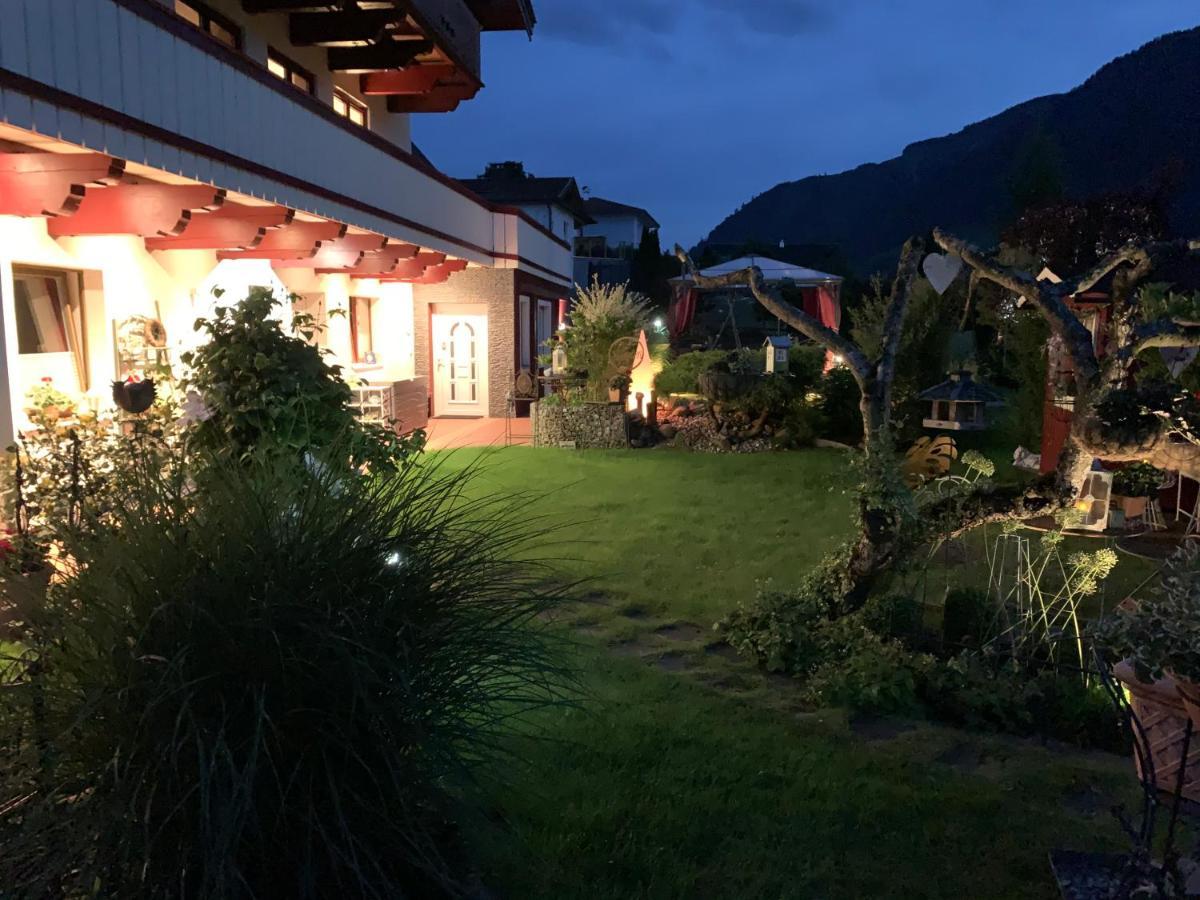 Appartement Holiday ไมส์โฮเฟิน ภายนอก รูปภาพ
