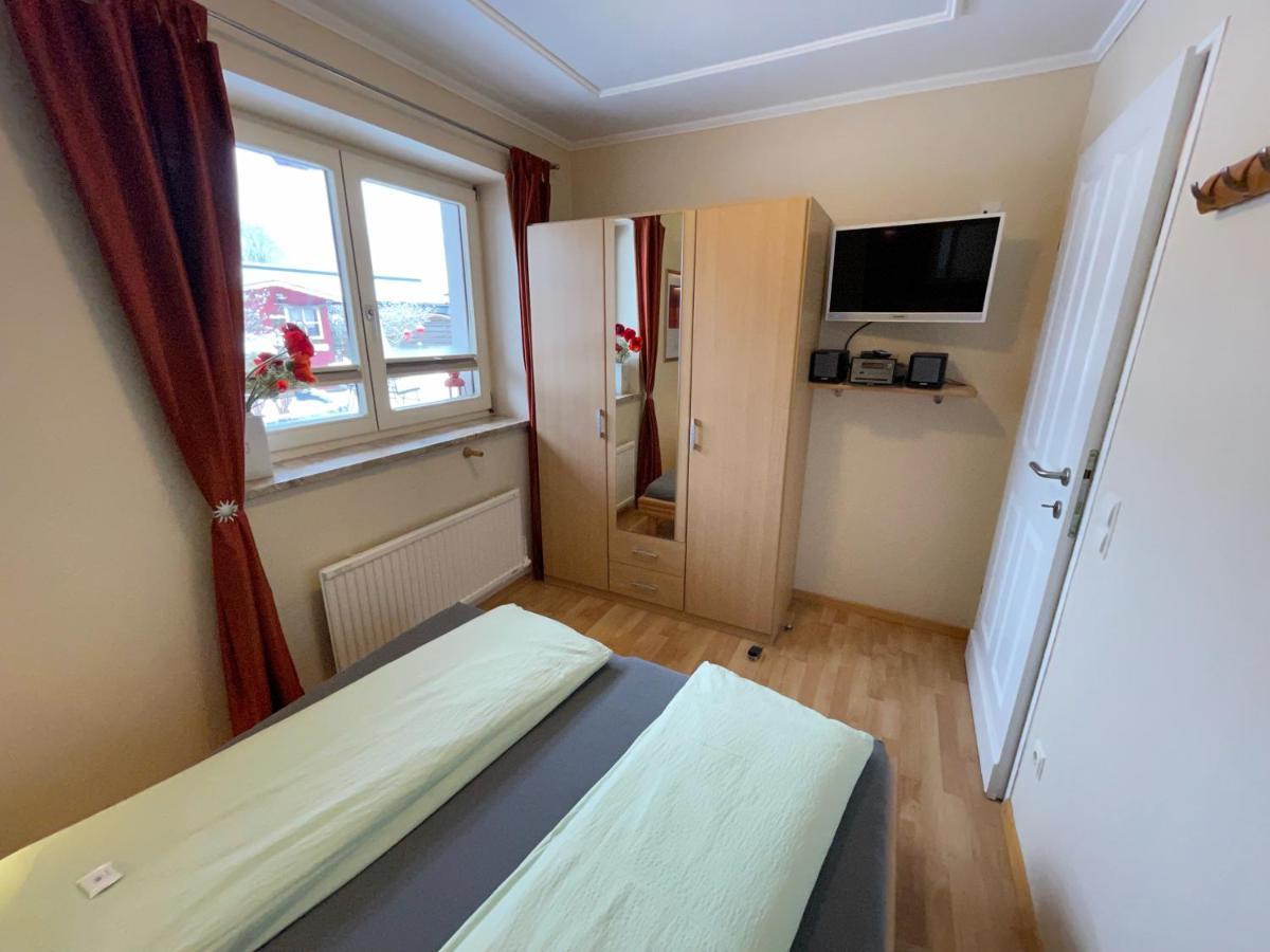 Appartement Holiday ไมส์โฮเฟิน ภายนอก รูปภาพ
